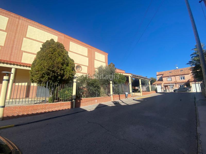 Foto 15489364-e3f7-4296-8b40-30096c8b39e0. Terreno residencial parcela de esquina !!!! en Yuncos