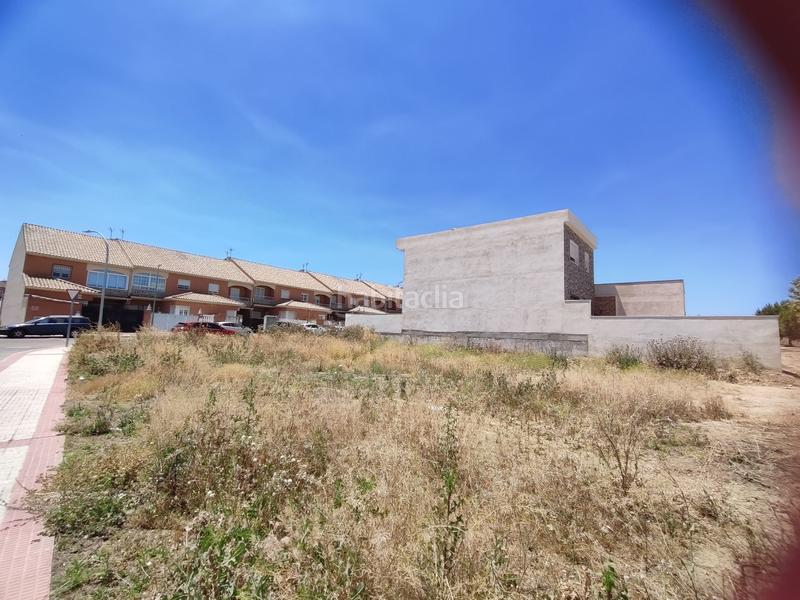 Foto 42ff3a86-94fa-459c-ac4a-806171d768c7. Terreno residencial parcela de esquina !!!! en Yuncos