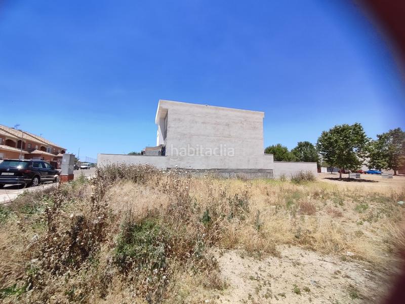 Foto 63b9ebe9-f1e6-4aa7-a09a-7d76d9112ba7. Terreno residencial parcela de esquina !!!! en Yuncos