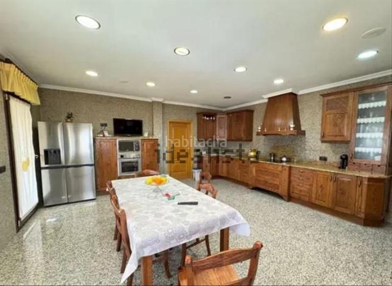 Foto 292e4bad-b3a4-4525-a193-3204c562adf0. House with heating in Los Cigarrales-La Bastida Toledo