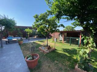 Haus in Carranque. Preciosa vivienda con nave en venta en carranquetoledo!!!