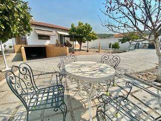 Maison à Esquivias. Mas que hipotecas vende en exclusiva precioso chalet independien