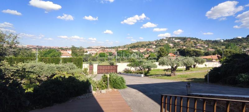 Foto 4f5c0c56-fd85-4f08-9666-e7754e40a8ba. Chalet con riscaldamento piscina in Los Cigarrales-La Bastida Toledo