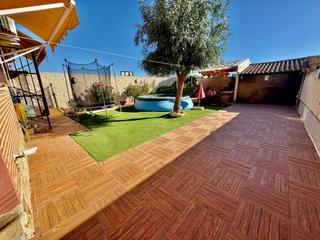 Maison à Cedillo del Condado. Mas que hipotecas vende precioso chaet en cedillo del condado