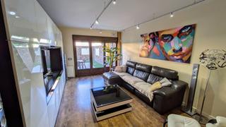 Casa adossada en Parque Manuel de Vega-Carretera de Ugena. Mas que hipotecas vende en exclusiva precioso chalet en illescas