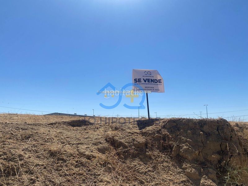 Foto 0429850a-3c84-41bf-9468-e6c83f260e0d. Terreny residencial a Estación-Cruz Roja Illescas