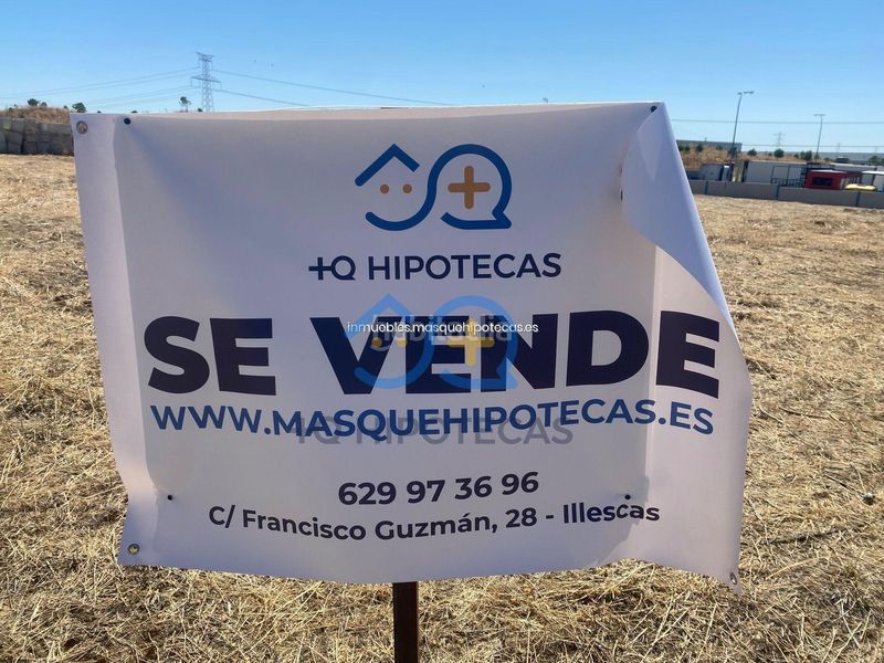Foto a0ccc8c0-eba7-4017-99e2-c6be877c4d97. Terreny residencial a Estación-Cruz Roja Illescas
