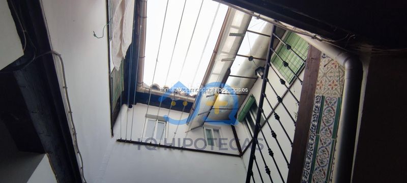 Foto b84ee582-7c47-4983-8a7d-99bc5c9f8208. Xalet amb calefacció a Casco Histórico Toledo