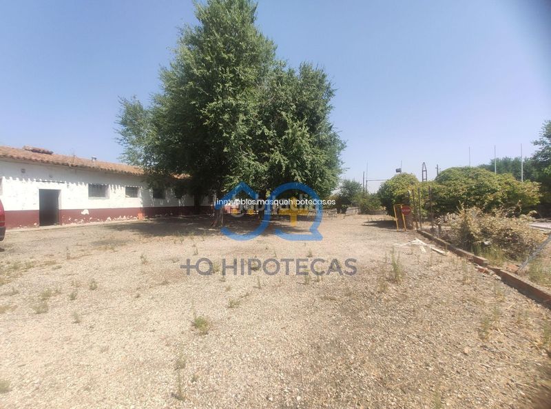 Foto ebe5e2fb-24c2-439f-a7f5-6fb18c3c12b5. Terreny residencial a señorío de Illescas Illescas