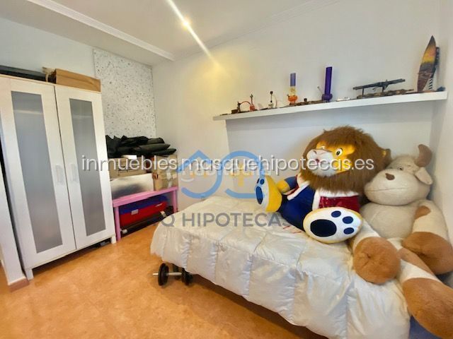 Foto 5dfd55af-4a50-45bf-9e9d-6bd633883f9a. Casa adossada amb calefacció aparcament a Añover de Tajo