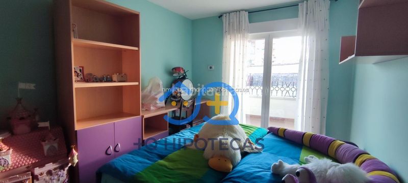 Foto 065d8cb8-fad9-4751-91c7-dfdce6bcb761. Casa adossada amb calefacció aparcament a Tiemblo (El)