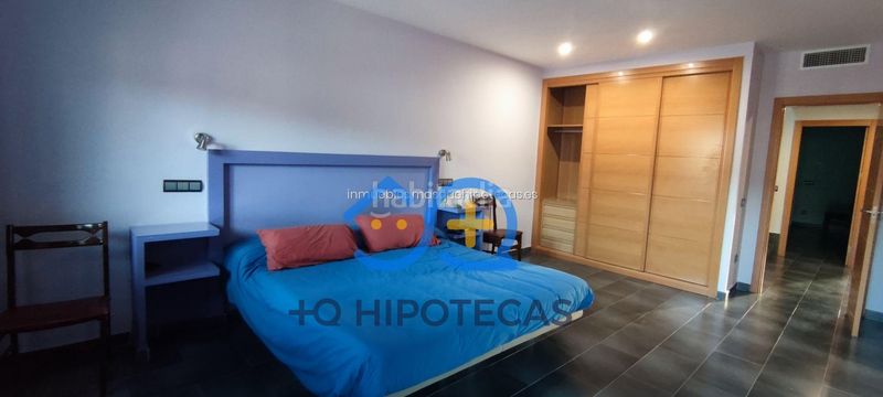 Foto 1232bfe8-5170-4e40-a3c4-6c1a6fc19b9a. Casa adossada amb calefacció aparcament a Tiemblo (El)