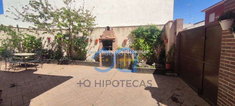 Foto 0dd0db7c-9d2e-46c7-b32d-ba0dad96f381. Xalet amb aparcament a Cobeja