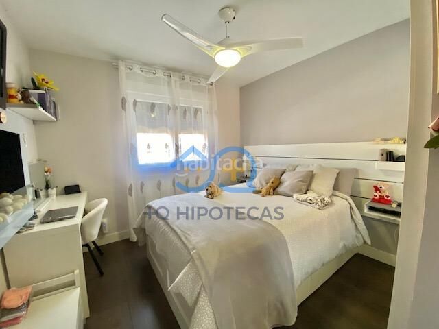 Foto 3b6ed1a4-df57-4a4a-abb8-155671a848ab. Casa adosada mas que hipotecas vende en exclusiva chalet con piscina madrid en Parla