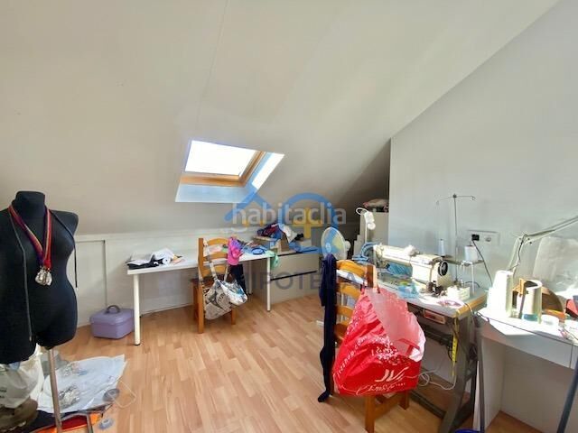 Foto c6640ede-3c03-47e2-a807-f808fc3b2d47. Casa adosada mas que hipotecas vende en exclusiva chalet con piscina madrid en Parla