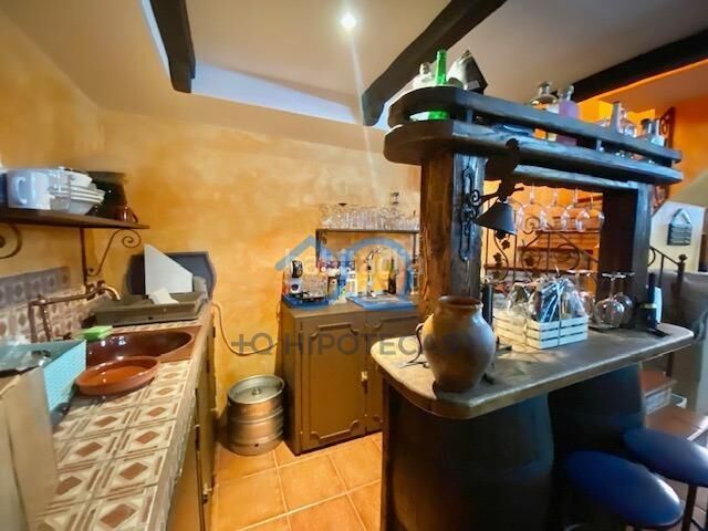 Foto c8792a33-0b6c-4cb0-8bbb-cfd31a3324e6. Casa adosada mas que hipotecas vende en exclusiva chalet con piscina madrid en Parla