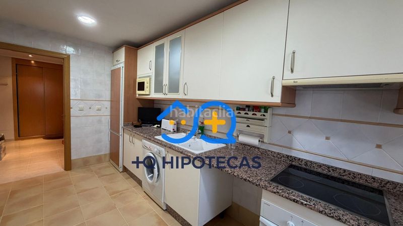 Foto f04ee6ba-3bc9-4257-ae91-6a149c515c84. Pis amb aparcament a Buenavista-Valparaíso-La Legua Toledo