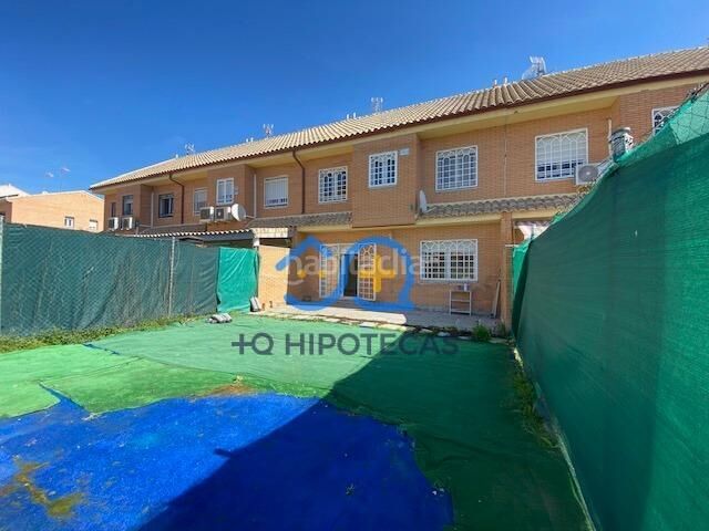 Foto 7eaf4b02-8ba4-40c3-974e-39a07b3be086. Casa a Yuncos