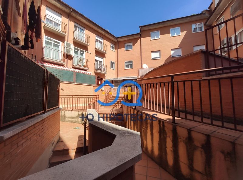 Foto 08a40745-ac01-4ecf-992c-0a1bb961775d. Pis amb piscina a Humanes de Madrid