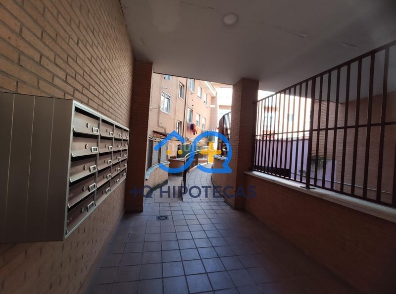 Foto 44c1e64b-1aa9-48fb-a202-f9cbfe76f1c5. Pis amb piscina a Humanes de Madrid