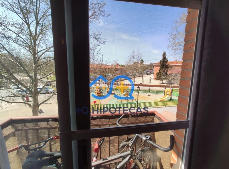 Foto cb04f4f3-66d0-43f6-8210-a70ef7df4683. Pis amb piscina a Humanes de Madrid