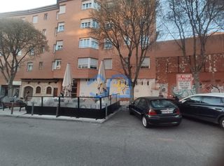 Lloguer Local Comercial a Buenavista-Valparaíso-La Legua. Mas que hipotecas vende o alquila local en toledo en avda. de ir