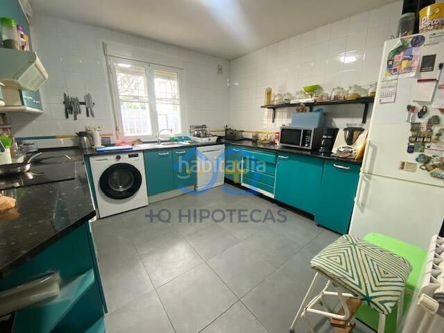 Foto 184173d0-22a9-43a4-8c56-f54984fbaf54. Casa aparellada amb calefacció aparcament a Ugena