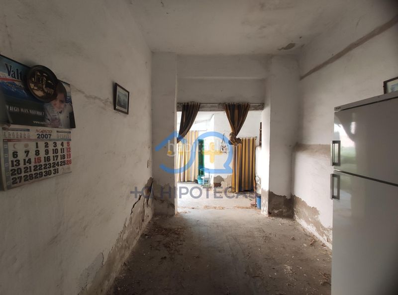 Foto d7ce00d0-3505-4249-af24-b07e16cd3223. Casa a Yeles