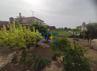 Casa a Camarenilla. Mas que hipotecas vende casa baja con parcela en camarenilla tol