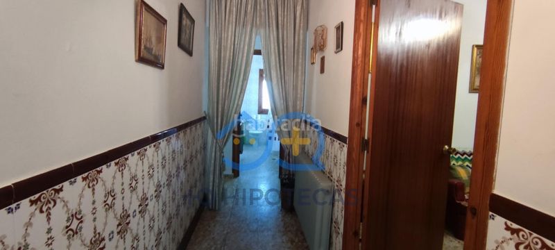 Foto 305aaa24-2a59-4cf5-a9fc-aa7bce4c256d. Casa amb aparcament a Camarenilla