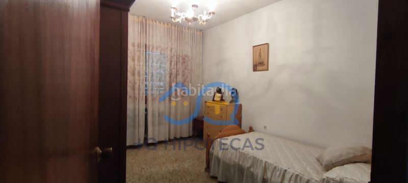 Foto 3cba6e77-c697-4d2e-891e-648403c54ff3. Casa amb aparcament a Camarenilla