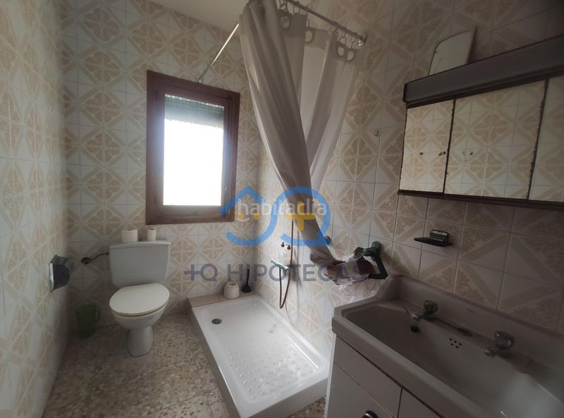 Foto 654c06bc-5b82-463b-84e6-541762d3acb0. Casa amb aparcament a Camarenilla