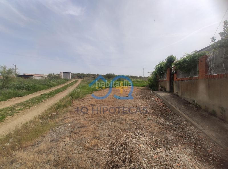 Foto 9e1da21c-7512-488a-b3e6-78d955323df6. Casa amb aparcament a Camarenilla