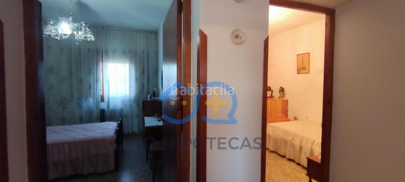 Foto a3462d7f-4490-429d-bb12-b47fe5f60783. Casa amb aparcament a Camarenilla