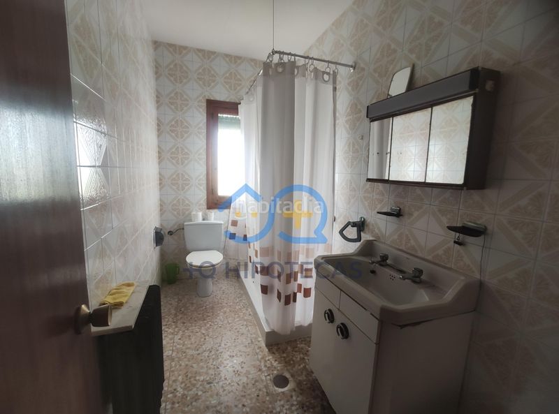Foto f93c50a4-a3f8-4ad7-9155-ced7b55b0551. Casa amb aparcament a Camarenilla