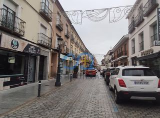 Lloguer Oficina a Centro. Mas que hipoteca alquila oficina centrica en calle real. illesca