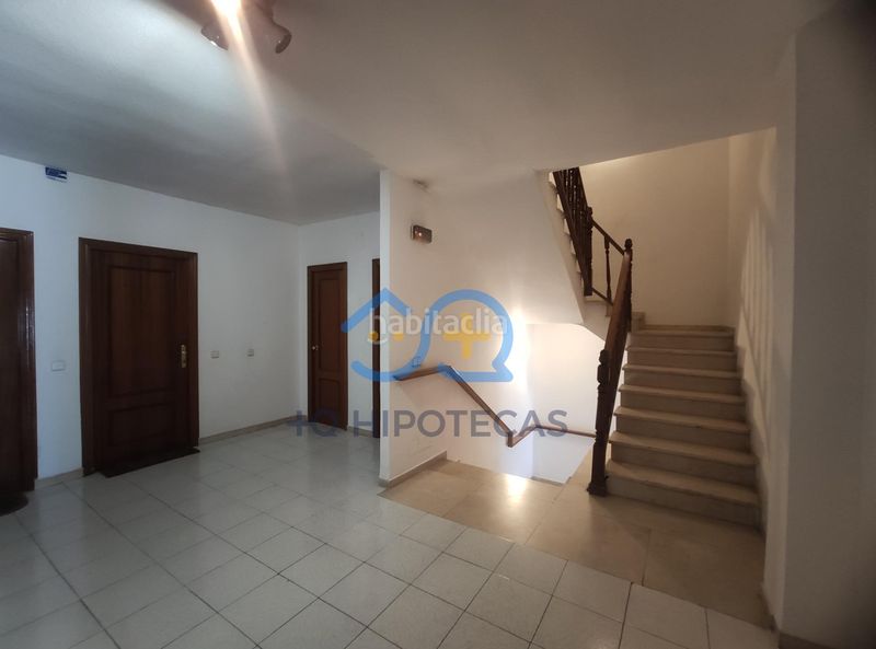Foto 5815c677-777c-44ba-a579-99cf3b0c8094. Affitto ufficio in Centro Illescas