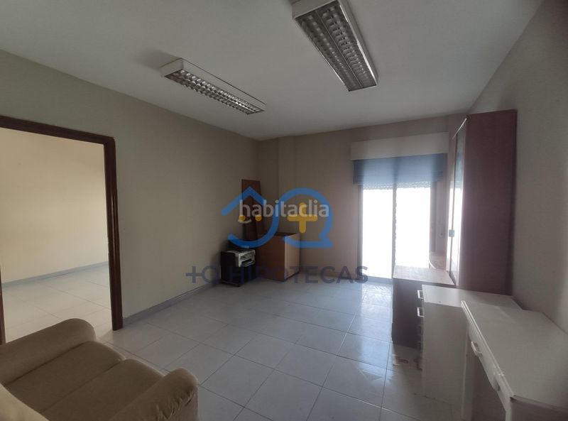 Foto d91686bc-528b-4a61-b513-c6e6071a2b0d. Affitto ufficio in Centro Illescas