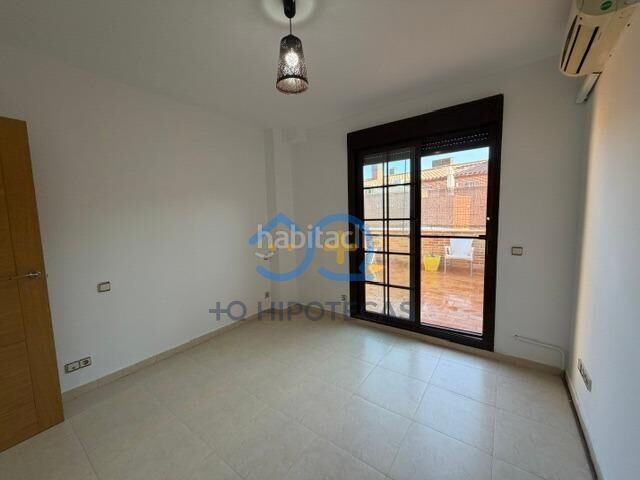 Foto 41a8f174-a60e-4139-9df9-fee814577b9b. Àtic amb calefacció a Yuncos
