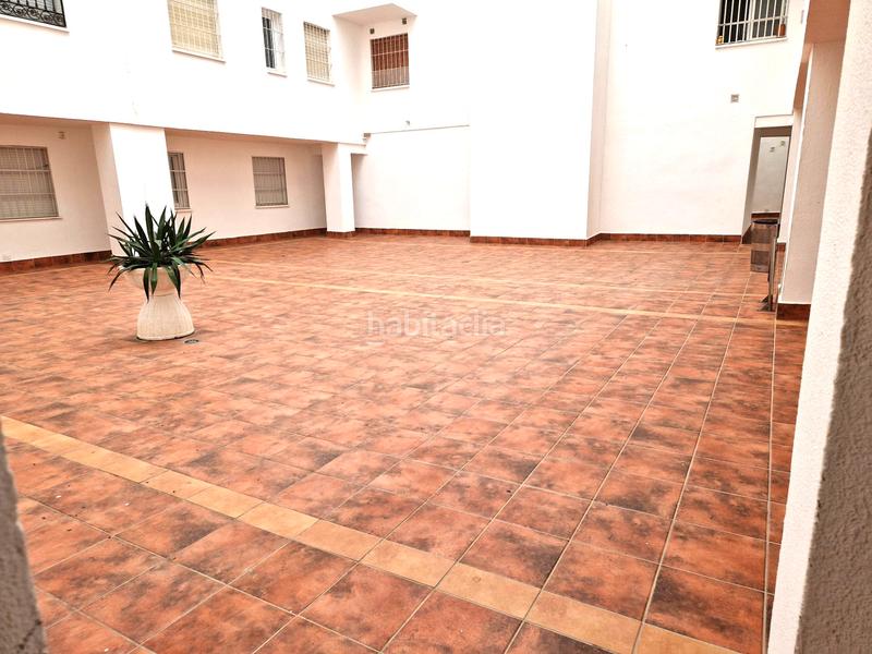 Foto 57f8d68d-9009-419f-a7fc-7900800c94ea. Location appartement dans urbanizacion fragata . playa 54d dans Salobreña