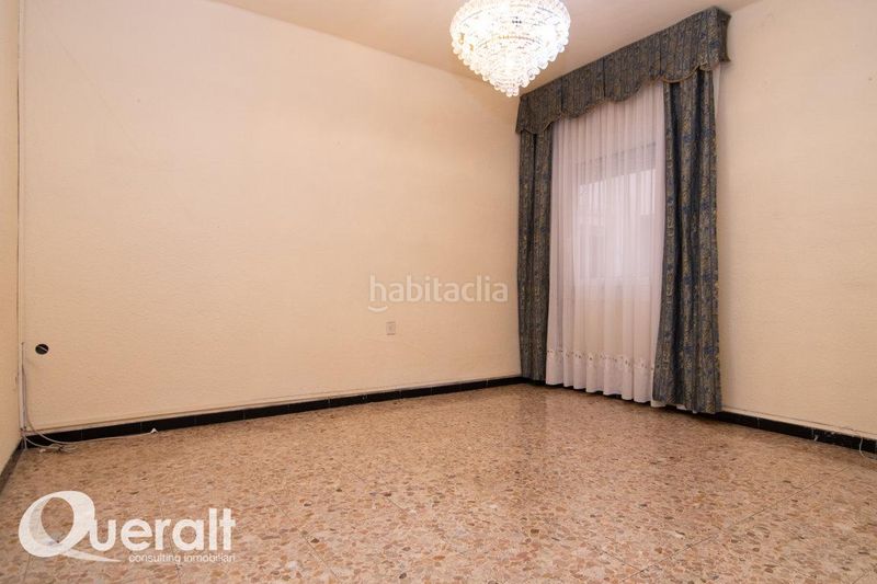 Foto f133fd0d-c98a-45f8-a107-53f9a7360852. Pis amb calefacció a Príncep de Viana-Clot-Xalets Humbert Torres Lleida