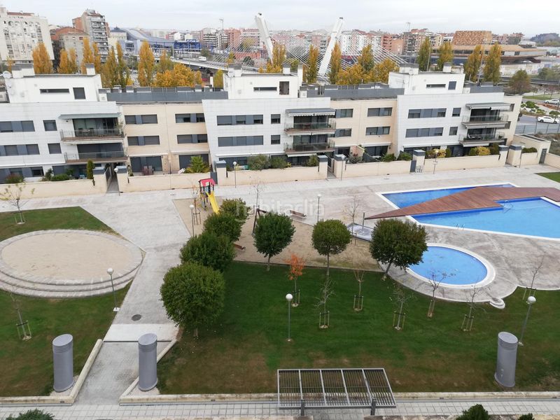 Foto 0e95c93e-2e64-4a46-adb2-b0517ba23934. Lloguer pis amb calefacció aparcament piscina a Cappont Lleida
