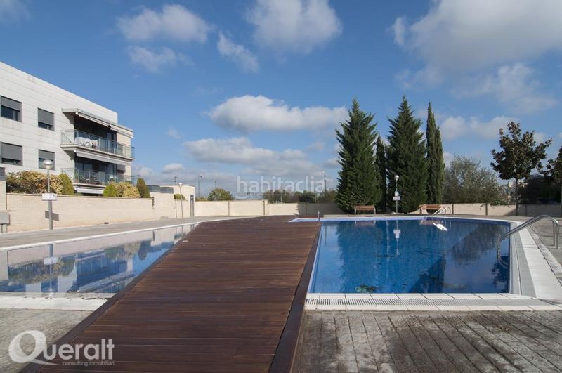 Foto cfdb2cc4-5a79-427b-90da-4804a821fdeb. Lloguer pis amb calefacció aparcament piscina a Cappont Lleida