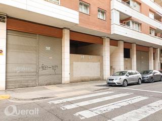 Lloguer Local Comercial a Cronista muntaner 15. Local comercial