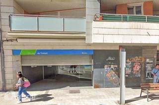 Lloguer Local Comercial a Instituts-Universitat. Local antiguo soc