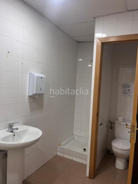 Foto d6f9aad3-3073-4d70-812a-31bd7a163510. Lloguer local comercial a Príncep de Viana-Clot-Xalets Humbert Torres Lleida