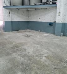 Lloguer Aparcament cotxe a Riu éssera 13. Plazas de parking para vehículo mediano