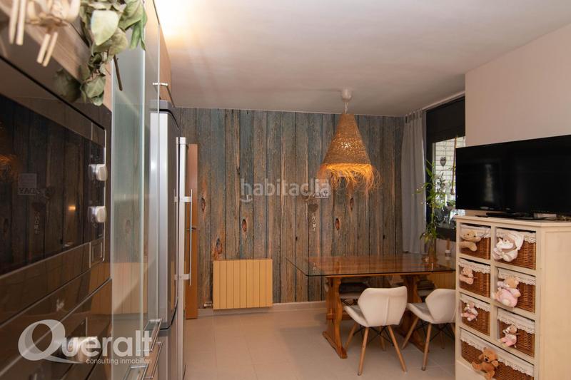 Foto 128d4f71-ce32-49d6-bb46-acba34913710. Flat with heating parking in Cappont Lleida