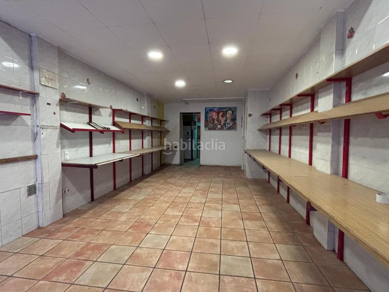 Foto 9725df12-d468-4d00-888d-f7392c86e718. Local comercial a Centre Històric Lleida