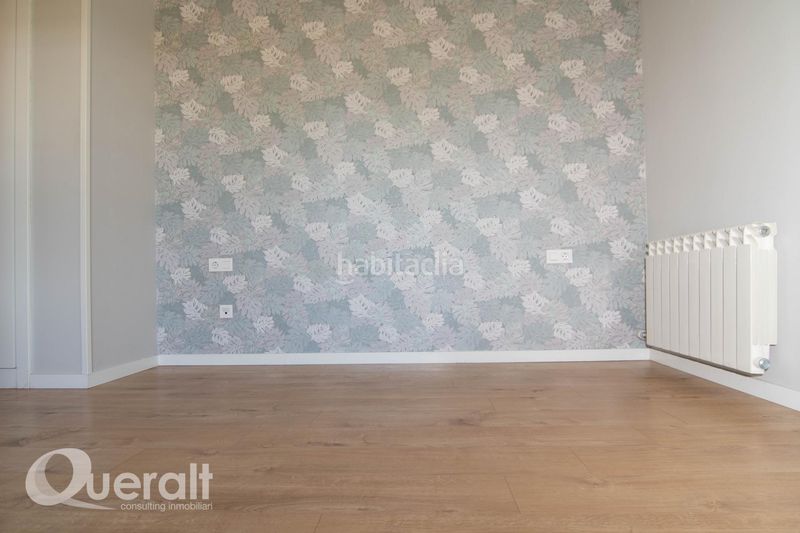 Foto 51edf241-cc79-4dfd-a5c1-9f422c24b57e. Duplex with heating parking pool in Cappont Lleida
